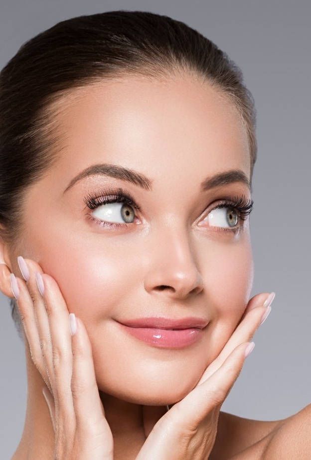 طريقة عمل غسول طبيعي للوجه لصاحبات البشرة الحساسة