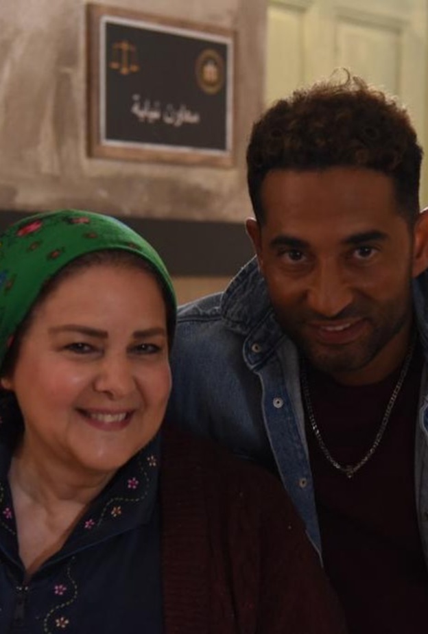 عمرو سعد ودلال عبد العزيز