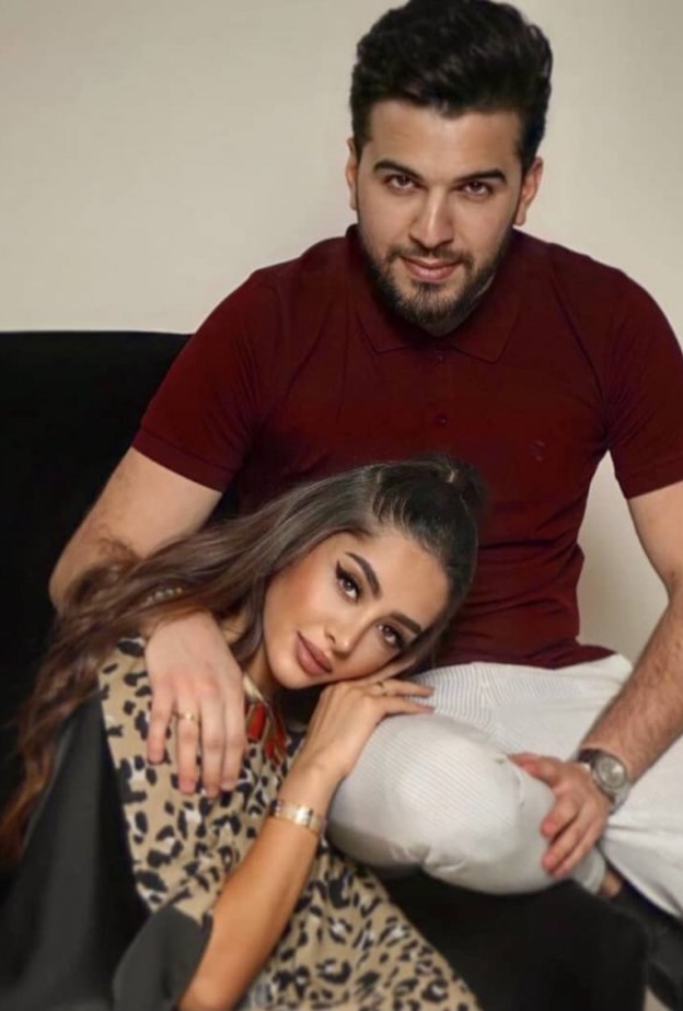  حازم شريف مع خطيبته المذيعة العراقية