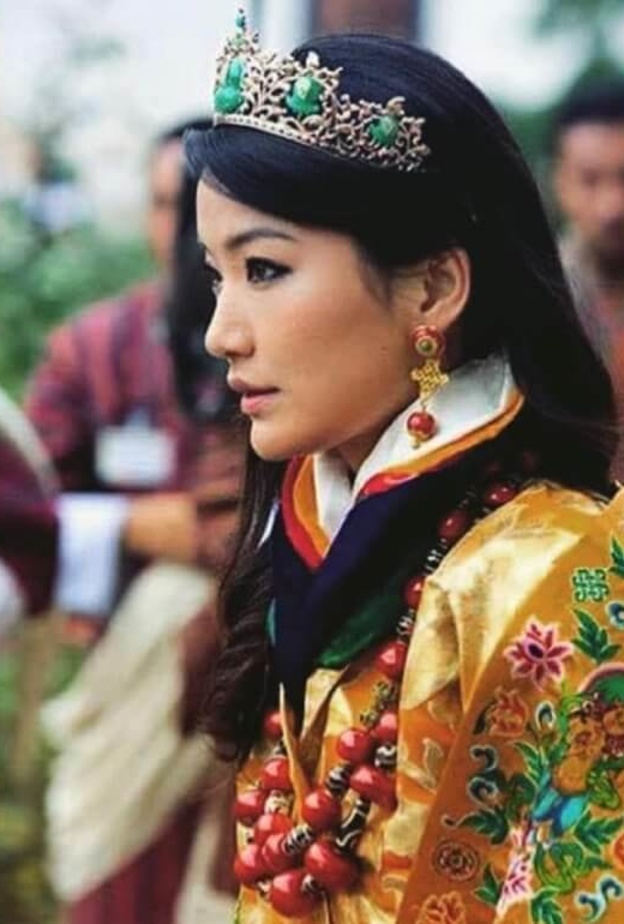 ملكة بوتان تحتفل بعيد ميلادها 31