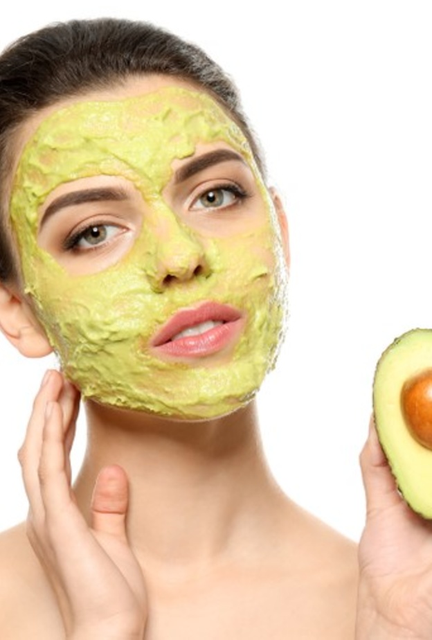  طريقة تحضير قناع الافوكادو والمشمش لشد البشرة