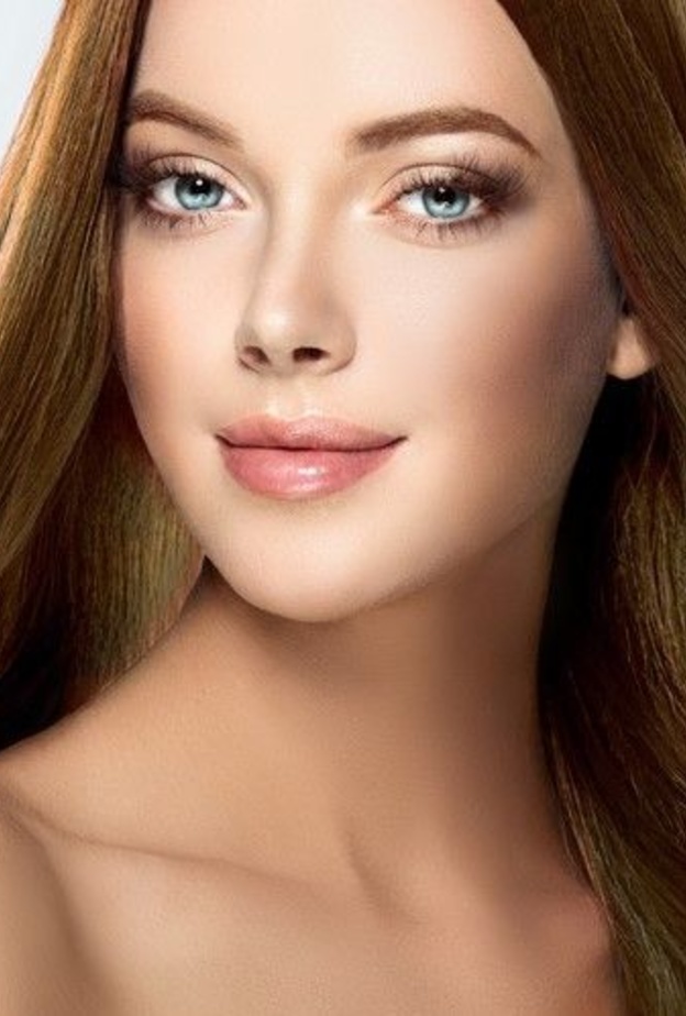  5 خلطات طبيعية بالافوكادو لتطويل وتكثيف الشعر