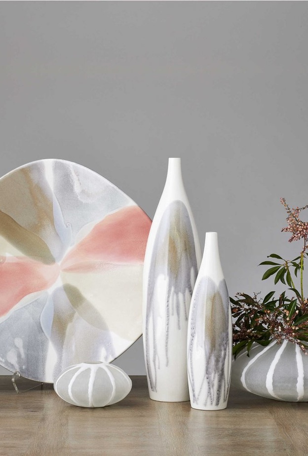 انتيريرز تكشف عن أبرز ألوان موسم ربيع وصيف 2021