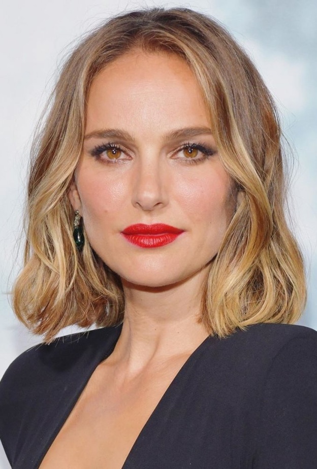  إطلالة جريئة وجذابة اختارتها ناتالي