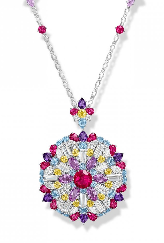 قلادة Kaleidoscope rubellite من هاري وينستون Harry Winston