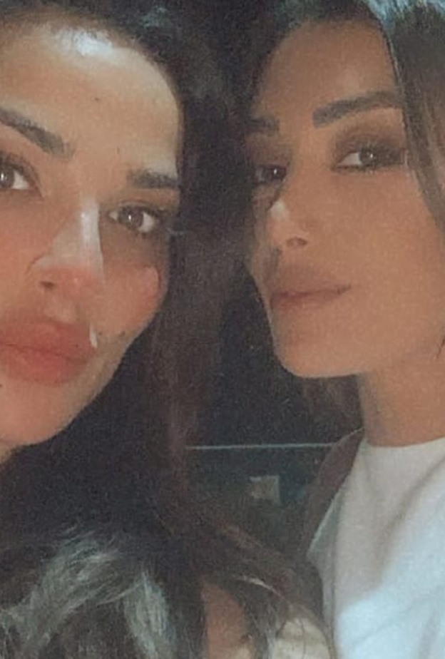 جيسيكا عازار ونادين نجيم 