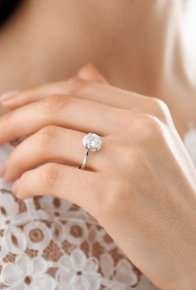  موديلات دبل خطوبة موضة 2021 حسب شخصية العروس