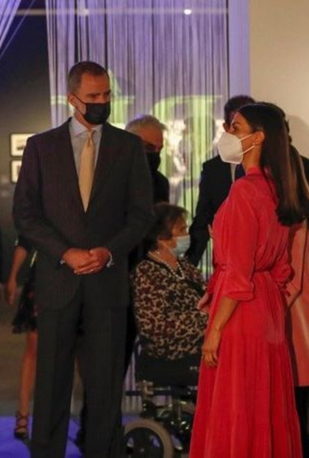 ملك وملكة أسبانيا في افتتاح معرض "لويس جارسيا بيرلانجا"
