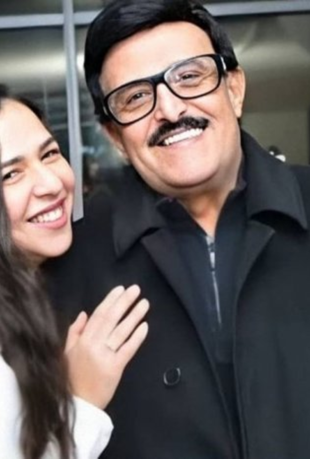 ايمي سمير غانم ووالدها