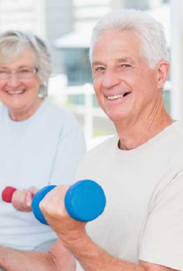  ما اهمية الرياضة لكبار السن في يوم الاب