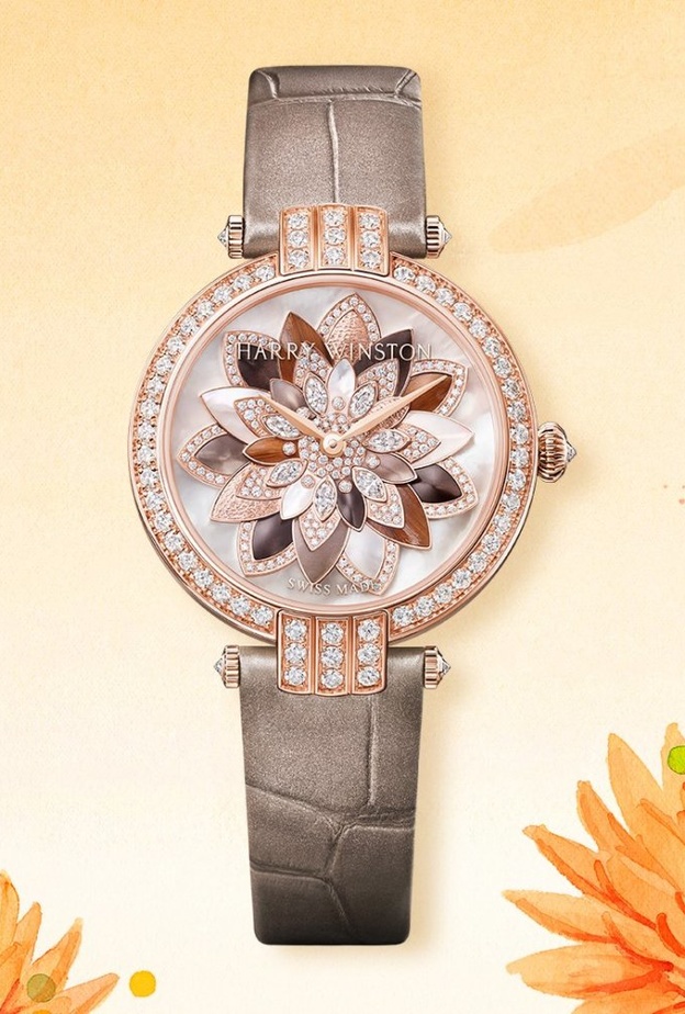 ساعة من هاري وينستون Harry Winston