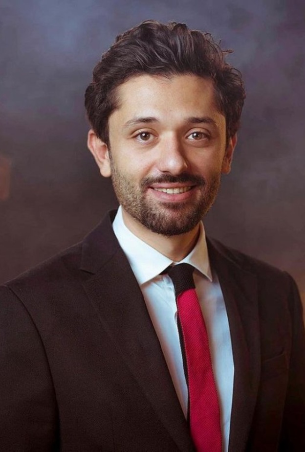 كريم محمود عبدالعزيز