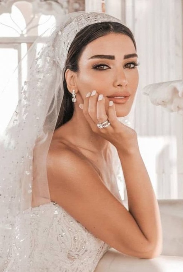 الوان مكياج العروس جيسيكا عازار لصيف 2021
