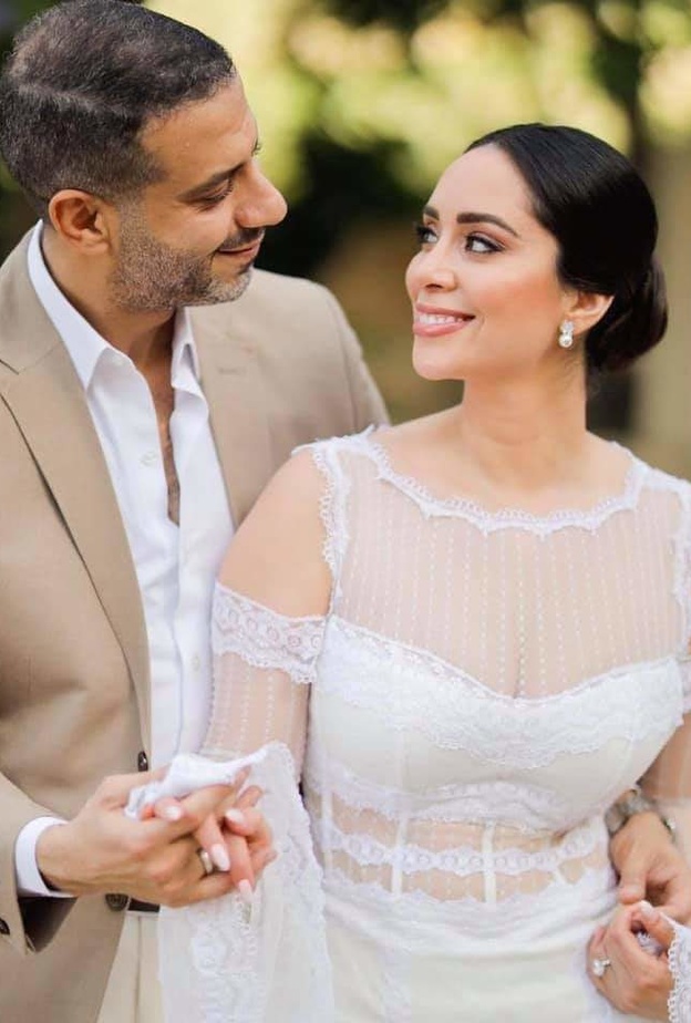 بسنت شوقي في حفل زفافها