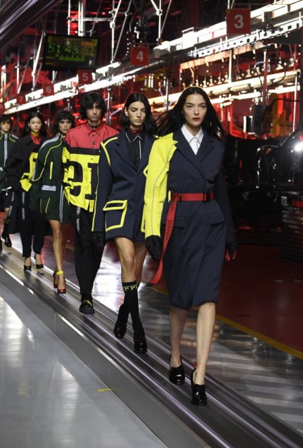 فيراري من عالم السيارات إلى صناعة الأزياء الفاخرة والمطاعم