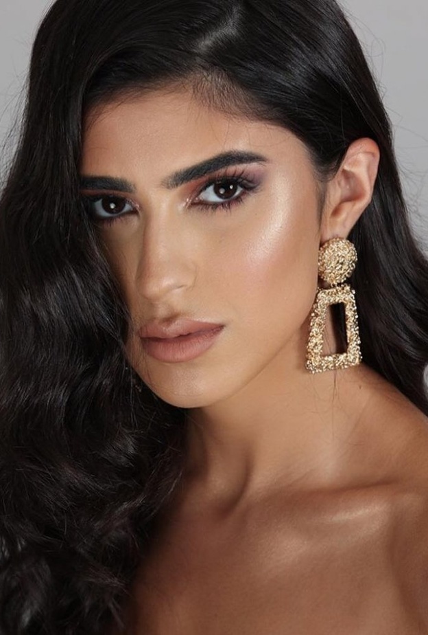  تسريحات شعر راقية وويفي من وحي ديما الشيخلي