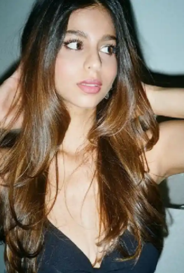 شاهدوا أحدث صور ابنة النجم شاروخان على مواقع التواصل