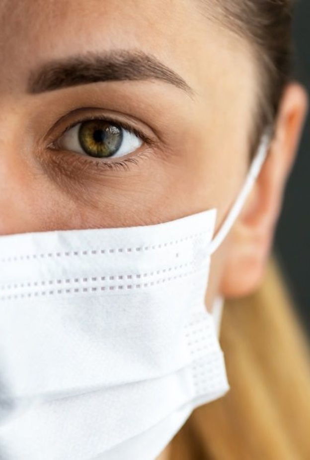 ما هي اعراض مرض الفطر الاسود الاولى