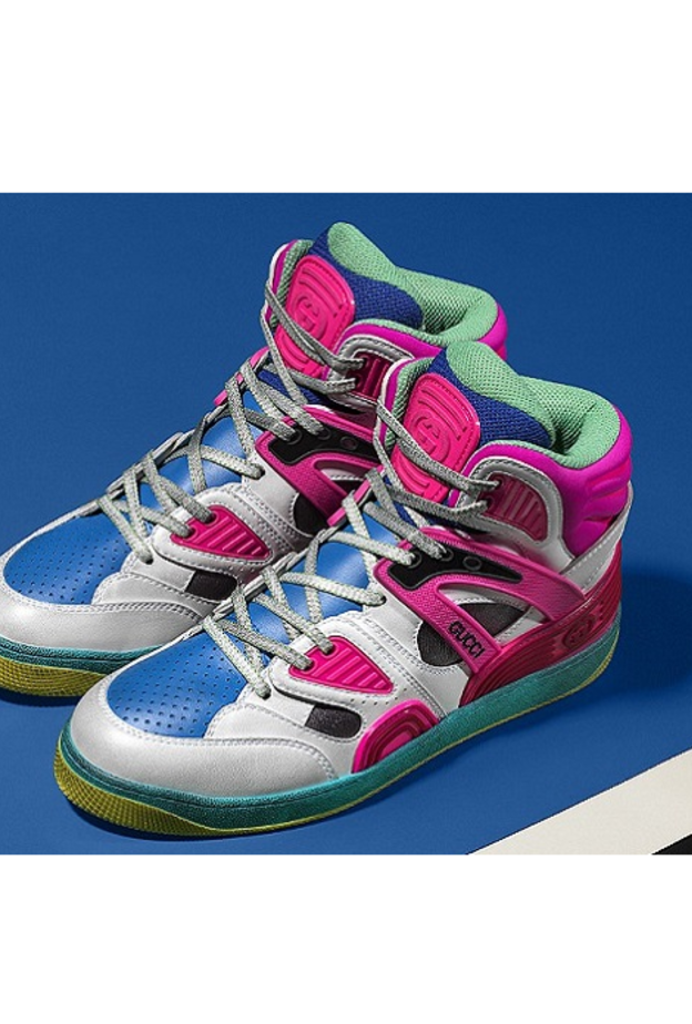 أحذية رياضية مصنوعة من الجلد النباتي البديل احدث اصدارات دار غوتشي