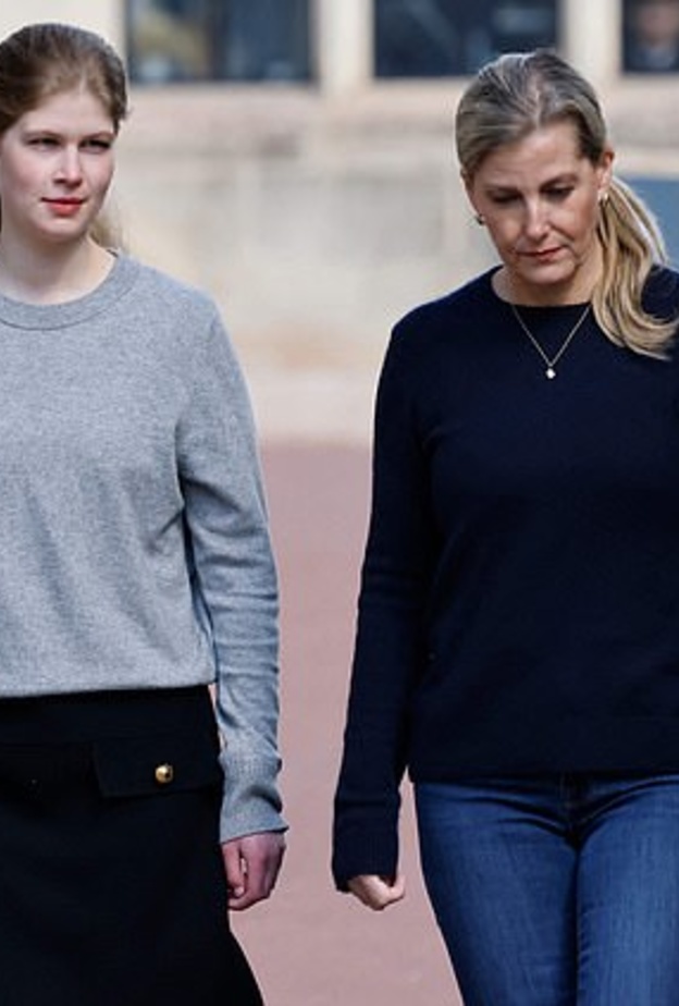 كونتيسة وسكس تكشف عن سبب ابتعاد ابنتها عن مواقع التواصل