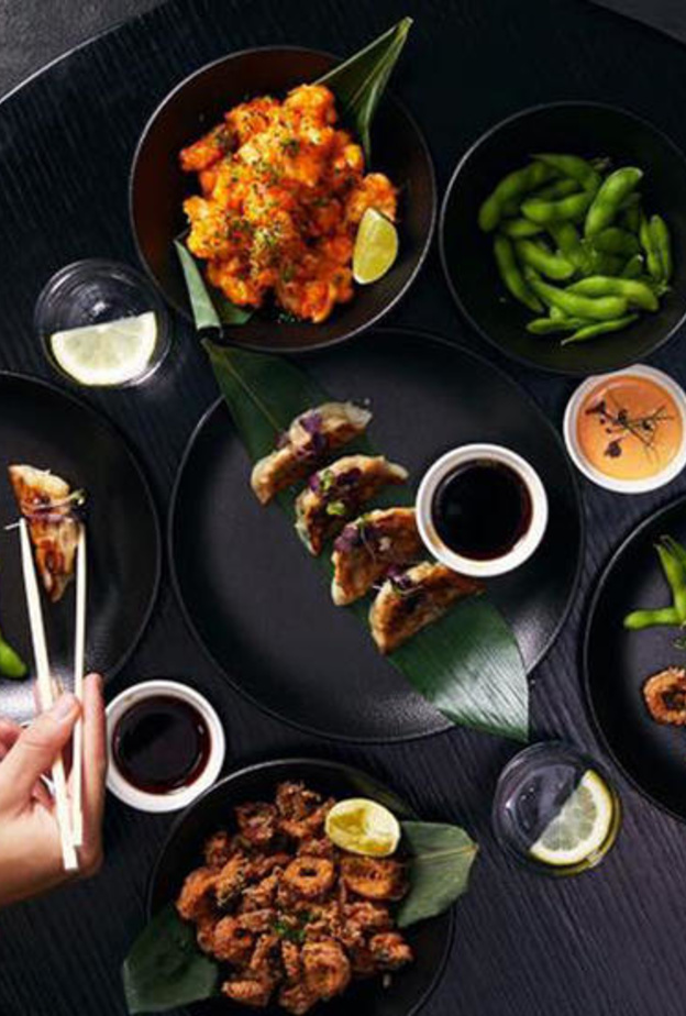  آكيبا دوري بحتفي بالآباء في عيدهم