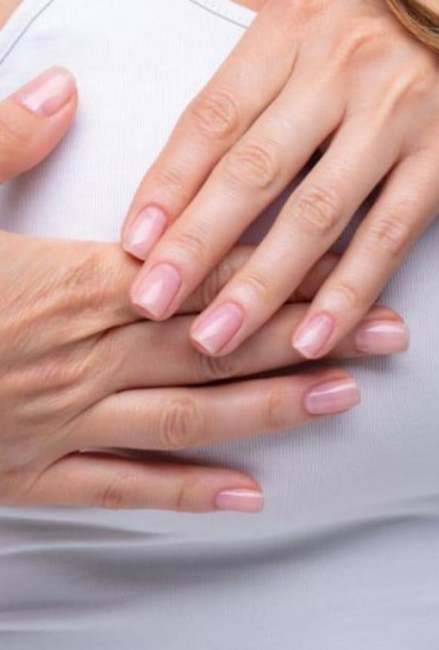  ماهي اعراض الشد العضلي في الثدي وكيف يمكن التعايش معه