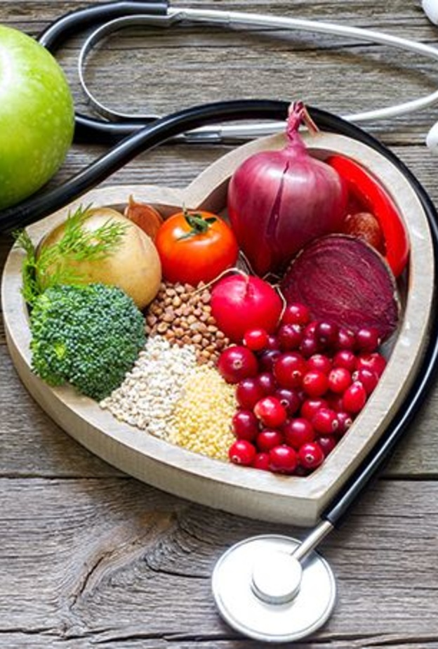  نظام غذائي مفيد لصحة القلب بمناسبة يوم الاب