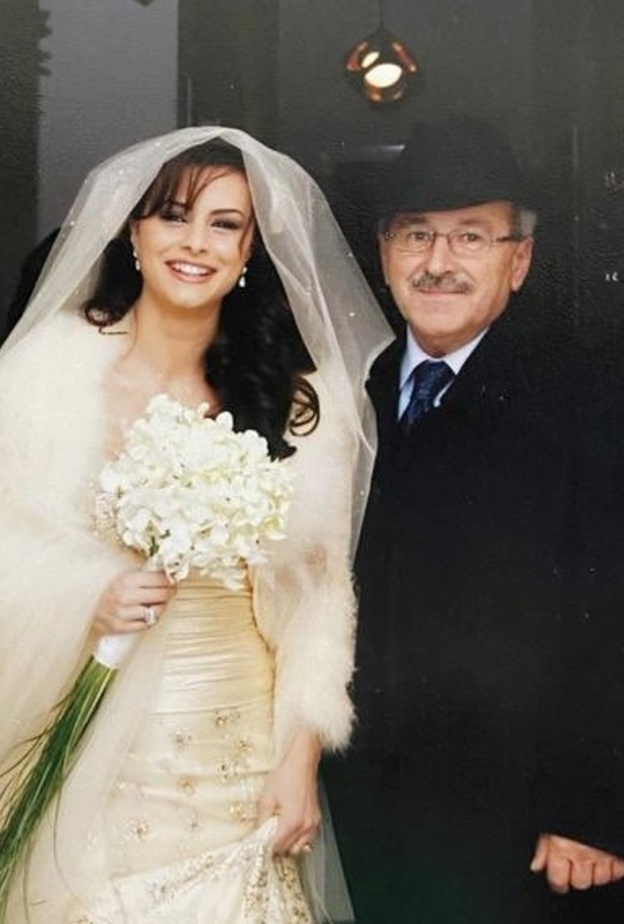 نور اللبنانية ووالدها