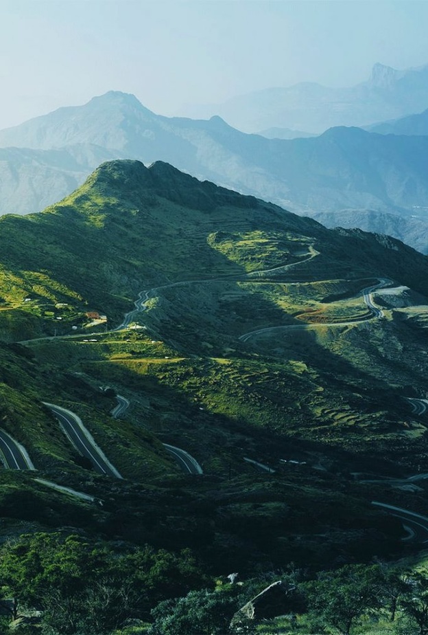 سحر الطبيعة يتجسد في الباحة - المصدر المصور السعودي هاني الزهراني hanialzahrani