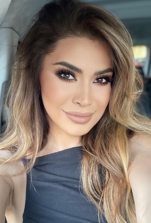 نوال الزغبي قبل وبعد المكياج كيف تتغير ملامحها