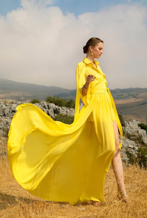 فستان فضفاض بأسلوب أنثوي من Alberta Ferretti