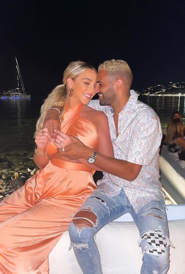 رياض محرز وخطيبته تايلور وارد انستغرام