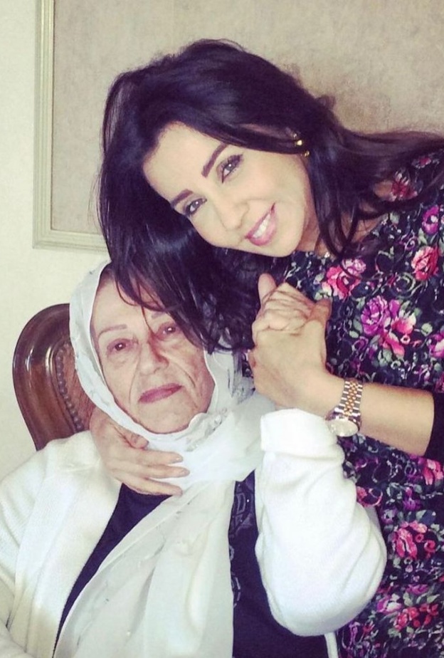 الإعلامية رابعة الزيات