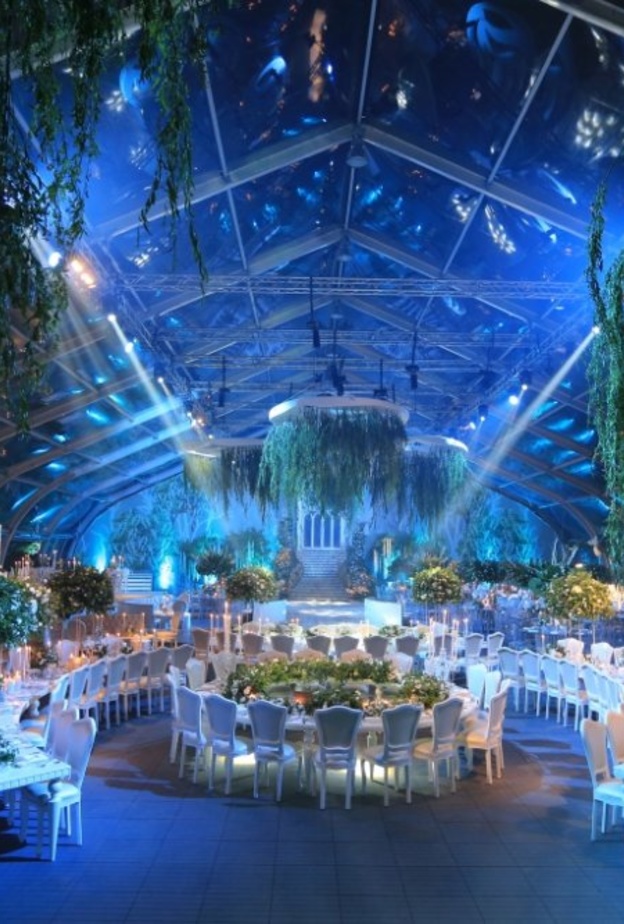  ثيم زفاف رومانسي- من طوني بريس