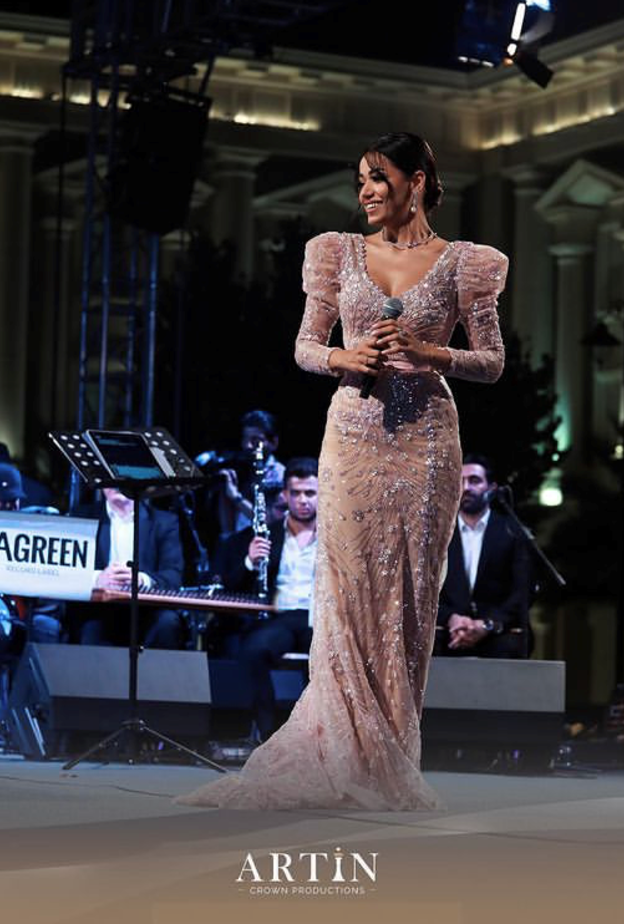 اطلالة رحمة رياض تخطف الأنظار بأناقتها في العراق-الصورة من صفحتها الرسمية على انستقرام