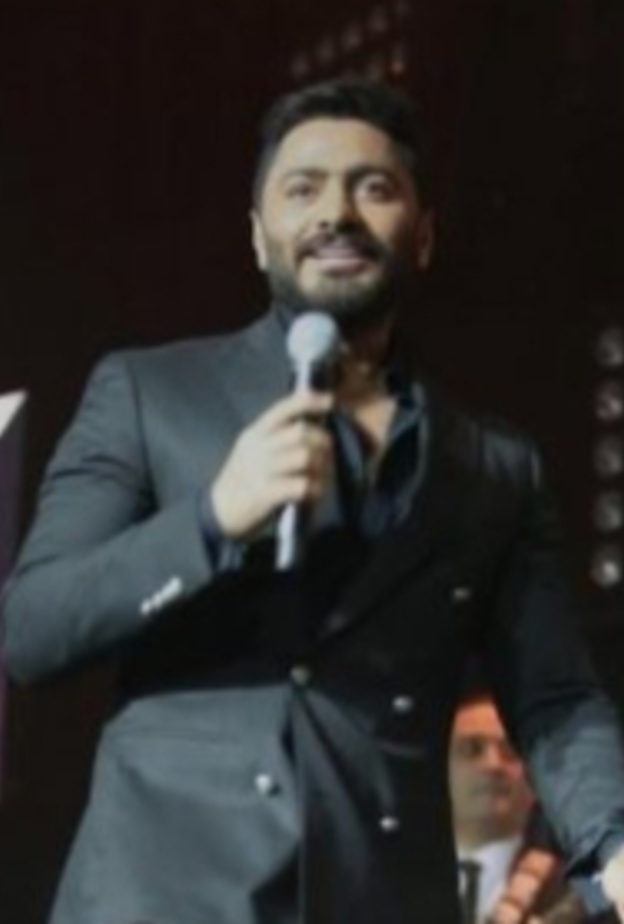 حفل تامر حسني في الرياض والصورة من حساب شركة روتانا الرسمي على تويتر