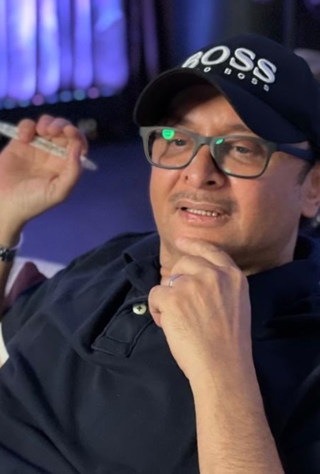 صورة من الحساب الرسمي للفنان عبد المجيد عبد الله على تويتر