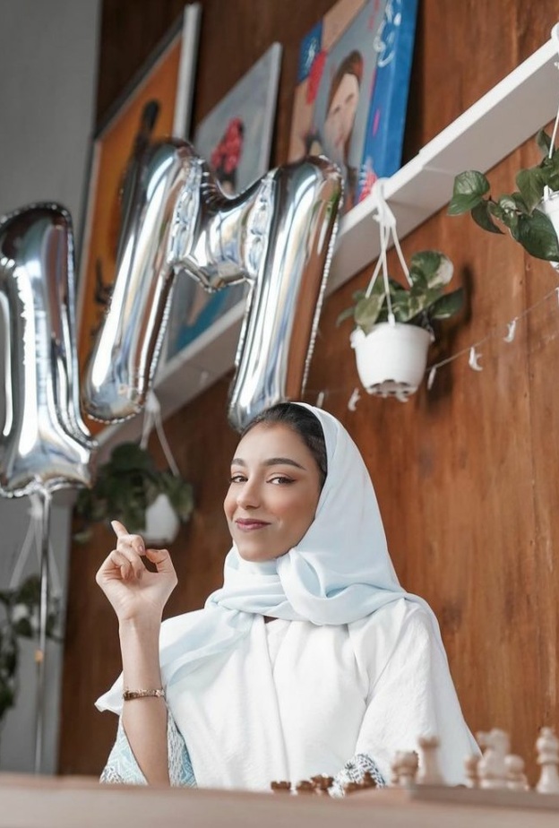 محمد حماقي وزينة عماد على المسرح الصورة من حساب الهيئة العامة للترفيه على تويتر