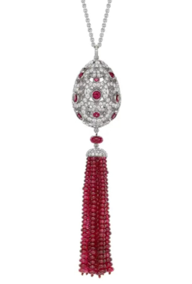 سلسال من فابرجيه Fabergé