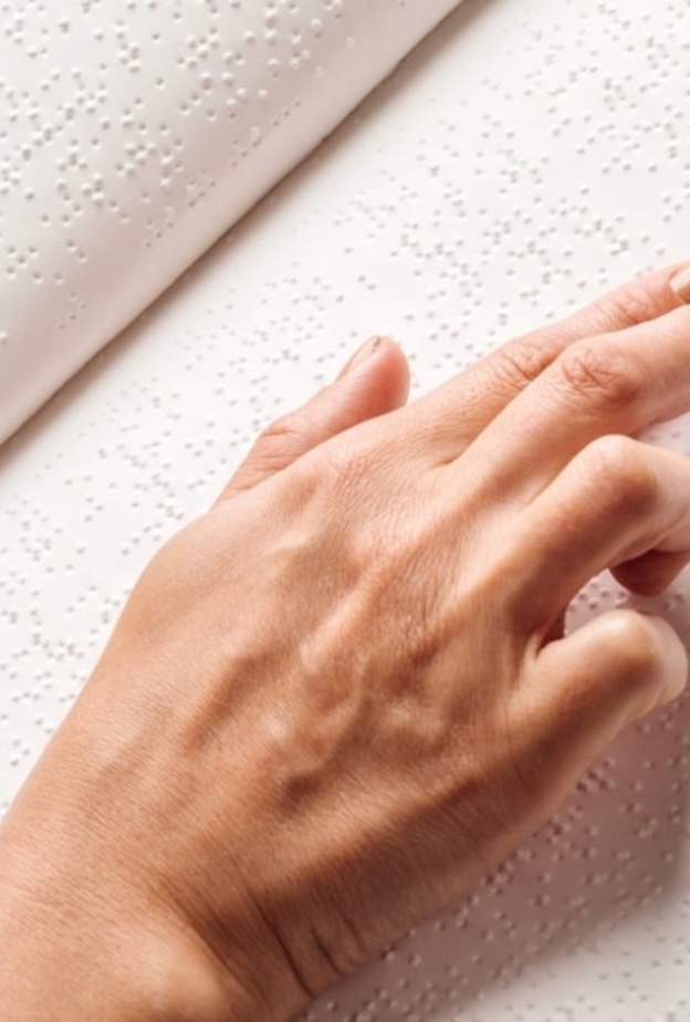 مبادرة ثلاثية جديدة لصرف أدوية أصحاب الهمم بطريقة برايل ولغة الإشارة