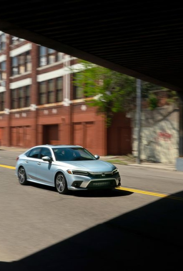 فيديو هوندا تكشف عن Civic 2022 الجديدة كليا