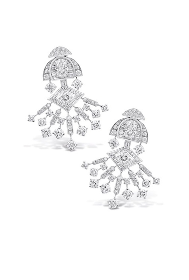 أقراط من غراف Graff