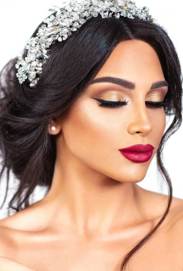 الوان احمر الشفاه الرائجة بالاحمر لعروس 2021 من حساب خبير التجميل سامر بريطع على انستغرام