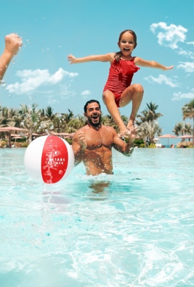 سيزرز بالاس دبي يقدم عدداً من العروض المميزة لموسم الصيف