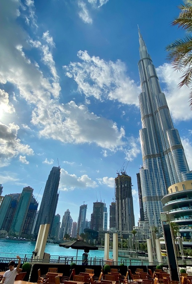 الصغار على موعد مع السنافر - المصدر visit Dubai