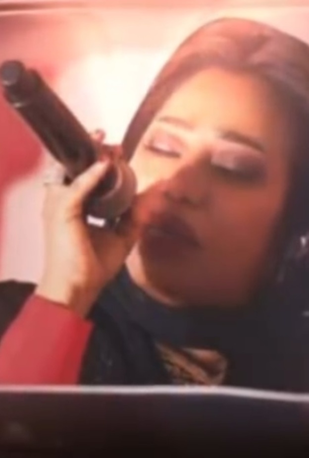 صورة من احد المقاطع المصورة التي نشرتها موضي الشمراني مسبقا عبر حسابها الرسمي على انستجرام