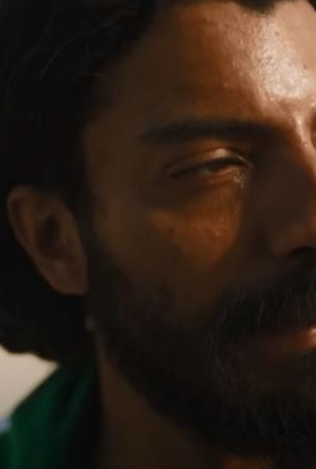 لقطة مأخوذة من البرومو الرسمي لمسلسل رشاش على يوتيوب