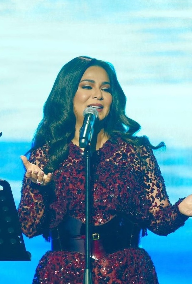 صورة لنوال الكويتية في حفلها من الحساب الرسمي لروتانا على انستجرام