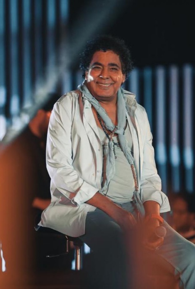 محمد منير من انستغرامmounirofficial