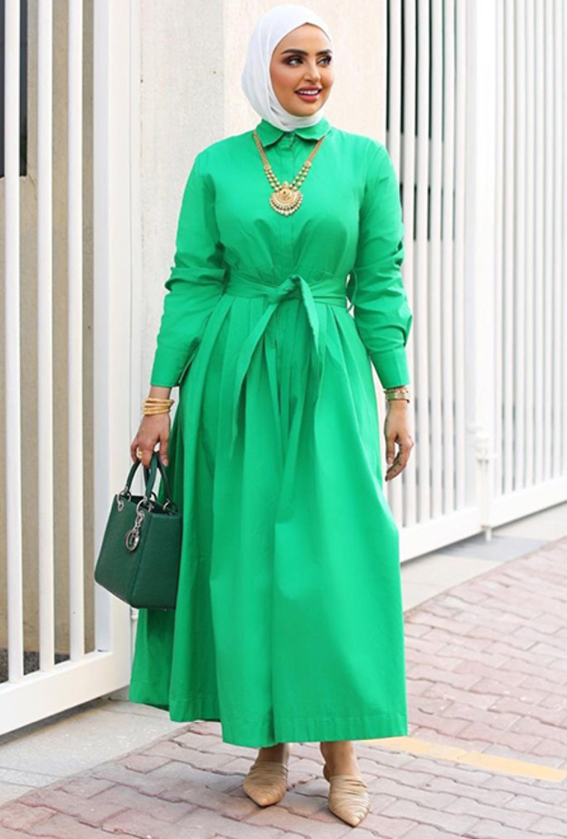 موديلات ملابس محجبات كاجوال مريحة وعلى الموضة من سندس القطان- الصورة من حسابها على انستغرام